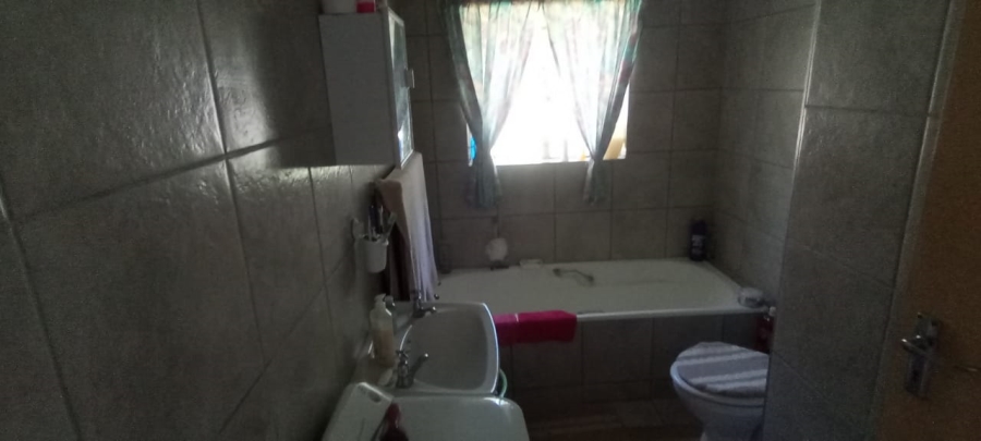 3 Bedroom Property for Sale in Amalinda Eastern Cape